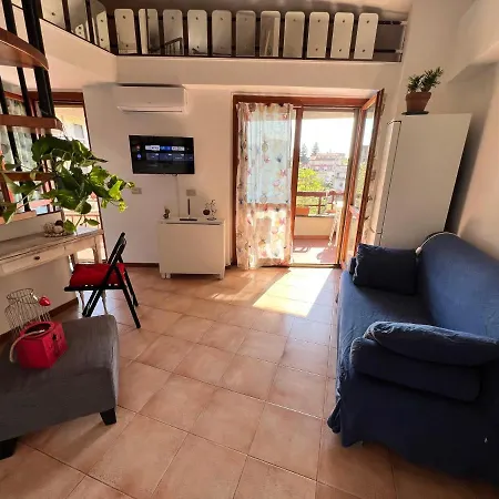 Apartment Mansardina A Pochi Passi Da Roma Morlupo