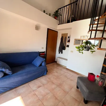 Mansardina A Pochi Passi Da Roma