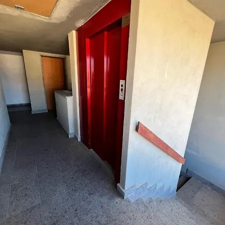 Apartment Mansardina A Pochi Passi Da Roma